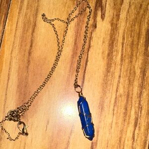 Elegant Blue sapphire crystal Pendant Necklace
